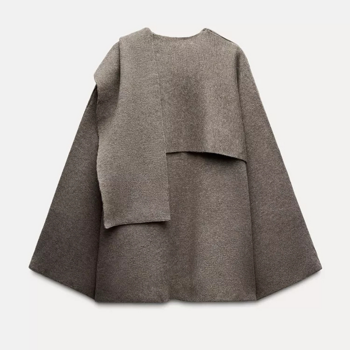 Mia | Viral Cape Mantel