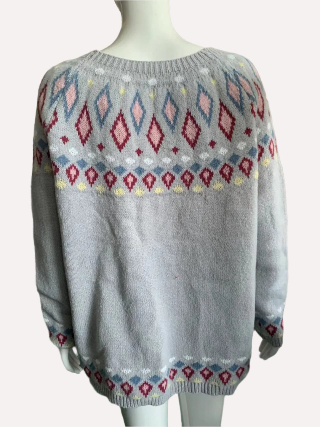 Naomi - Color Block Round Neck Sweater