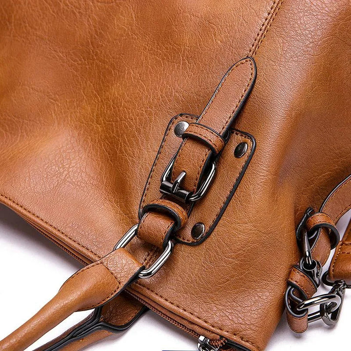 LYDIA | Sophisticated Leather Crossbody Bag