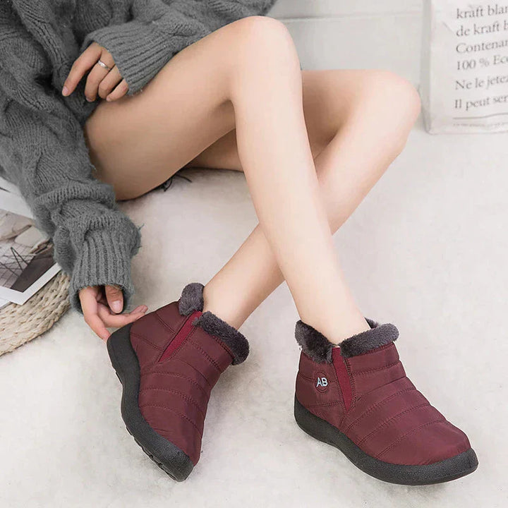 Noor | Cozy Winter Boots with Soft Interior