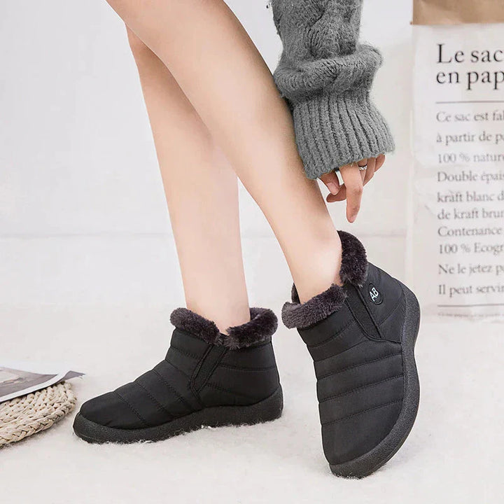 Noor | Cozy Winter Boots with Soft Interior