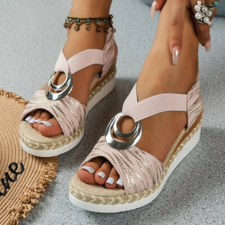 Orthopedic women's sandals with platform heel