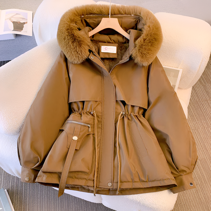 Chloe | Elegant Winter Coat with Fur Hood